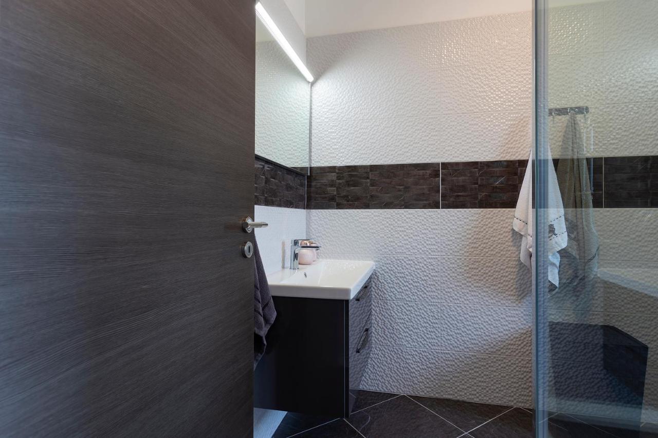 Apartmani Karoca 3 Póla Kültér fotó