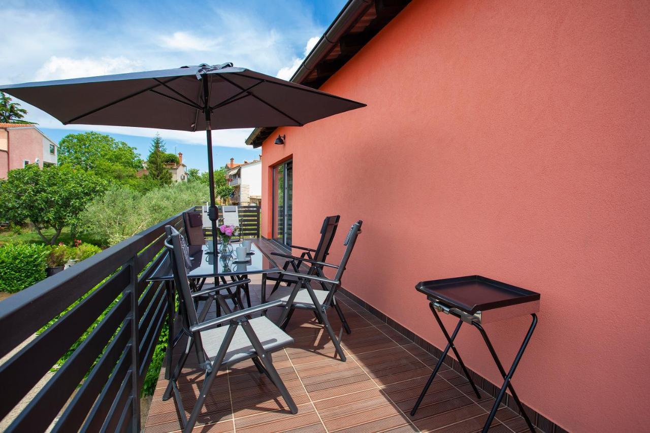 Apartmani Karoca 3 Póla Kültér fotó